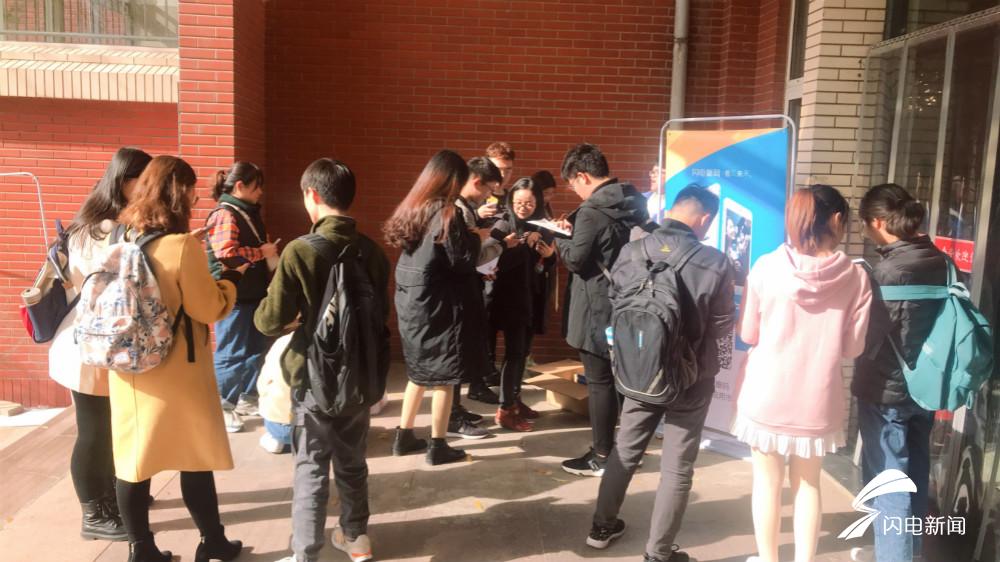 40f2fccc208c52ff1a696f72712e4747.jpg 摇奖2_meitu_5.jpg