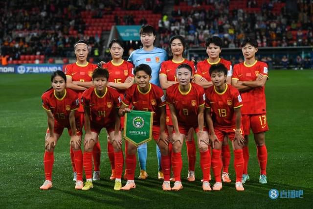 “直击上影节”十日谈：电影频道融媒体全景直播 2021-06-22 随着中国影片《东北虎》“擒”下金爵奖最佳影片奖座，第24届上海国际电影节于6月19日晚步入尾声。