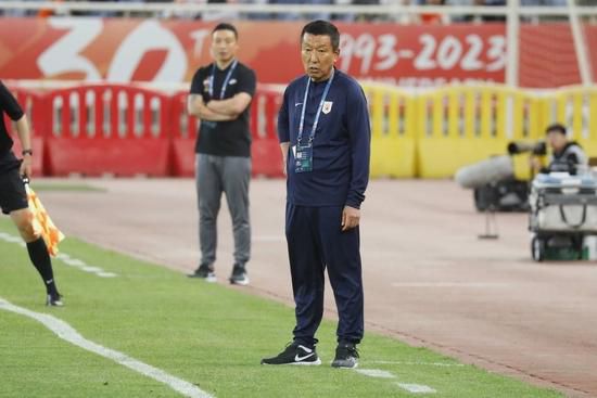 《唐探1900》：百年前的唐人街，华人何以安身？