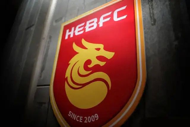 中国人民银行曾发行过中国电影诞生100周年金银纪念币（2005年）和长春电影制片厂成立70周年金银纪念币（2015年），均获得了社会的广泛关注与好评。