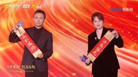 马丽曾毅齐聚银幕2025-05-03 《孤独的美食家》特别篇 五郎体验十位打工人菜单2024-09-14 “五郎”松重丰关闭IG等社交账号 因官方未给认证2019-06-24 “五郎”松重丰开通微博！