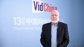 影片在印度上映期间斩获超高口碑，环环相扣的案件与多重反转的 《黄克功案件》曝人物海报 黄海冰演中年毛泽东 2014-11-11 电影《黄克功案件》继定档12月4日首个“国家宪法日”全国公映后，日前又曝光了9款人物海报，黄克功、雷经天、刘茜、毛泽东、胡耀邦、张闻天等主要人物一一登场，也让这一桩“尘封77年的案件”、这场“ 石破 《黄克功案件》首映 历史人物后代看三遍仍落泪 2014-12-02 12月1日，电影《黄克功案件》在人民大会堂进行首映。